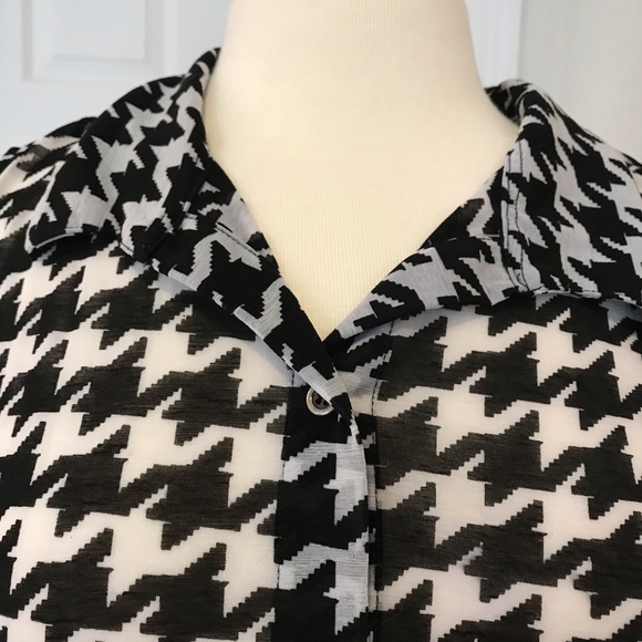 Houndstooth Tank - Picture 3 of 8